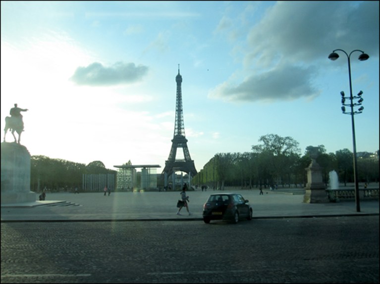 Magical Mystery Tour on the "80" Bus Photos by Theadora Brack