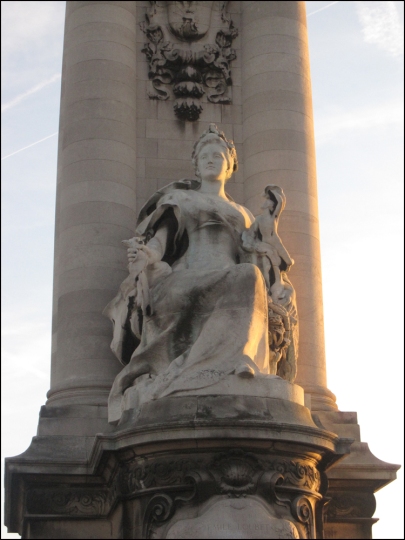 After visiting the Petit Palais, stroll across the Pont Alexandre III the Pont Alexandre III 