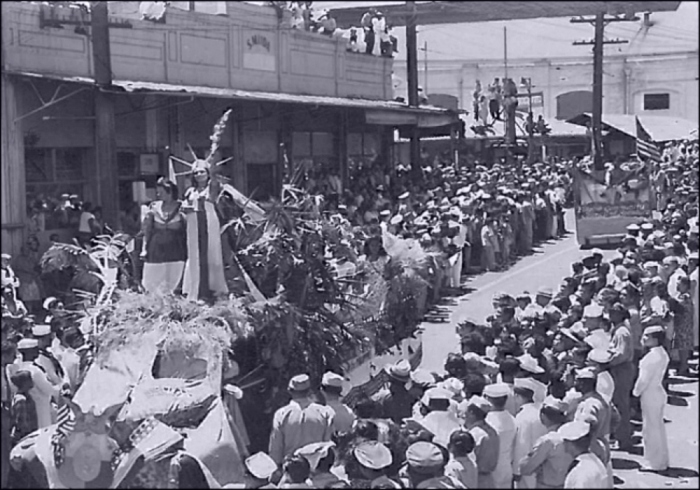Statue of Liberty, Parade, Hawaii (Image: T. Brack’s archives, September 1945)